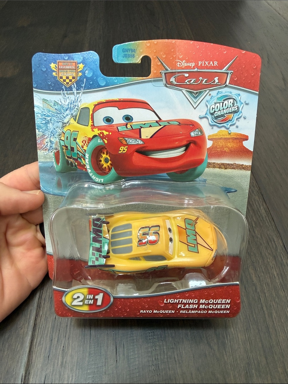 Disney Cars color changing Race To Celebrate Lightning McQueen NWT